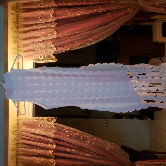 White Dress - Picture 1 of 1